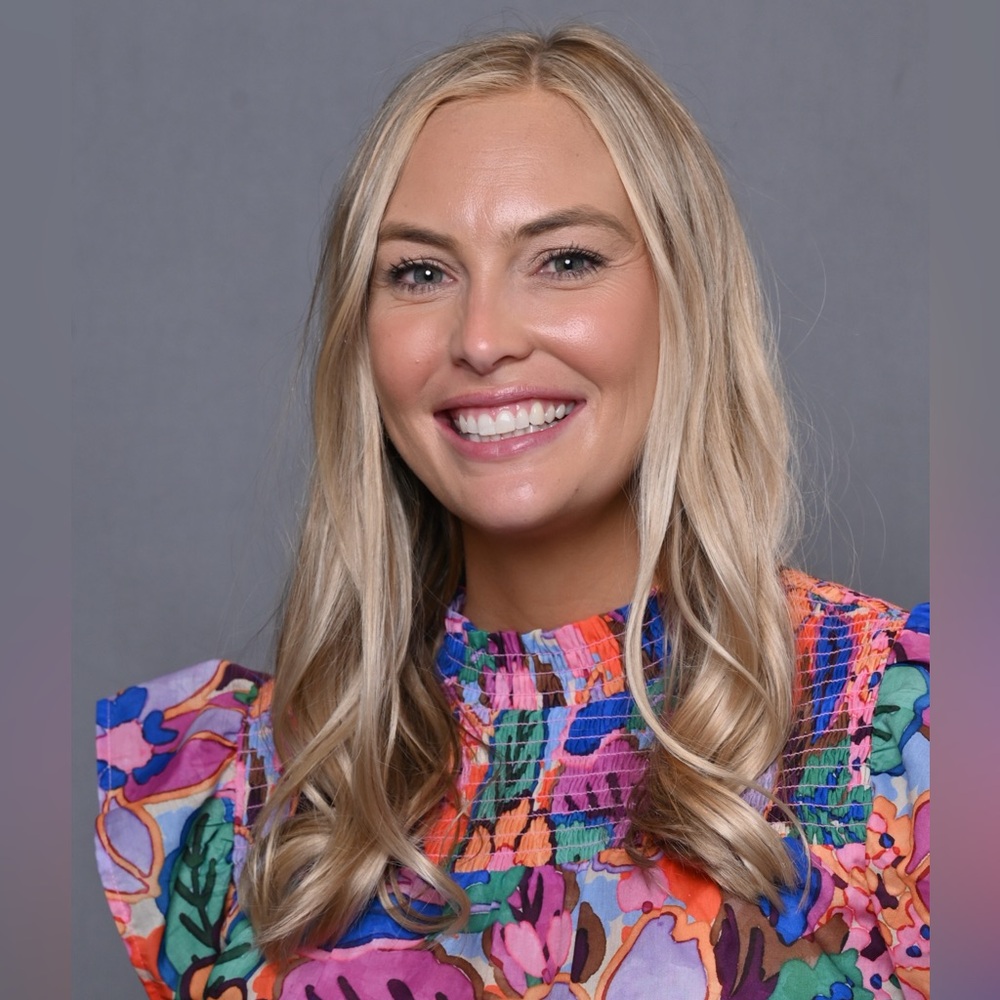 Meet your Posher, Kelly